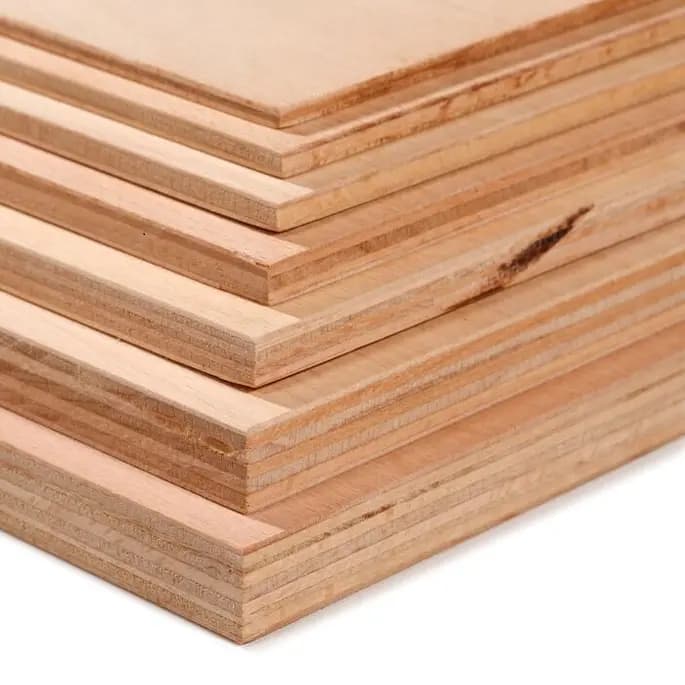 Фанера (1520х1520мм)